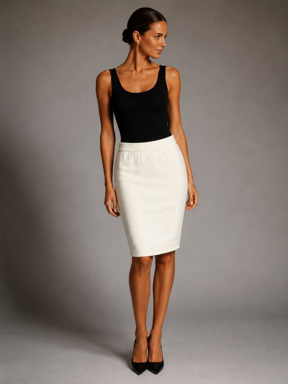 Vintage St. John Santana Knit Skirt Vanilla Off White Size 14 USA 1990s
